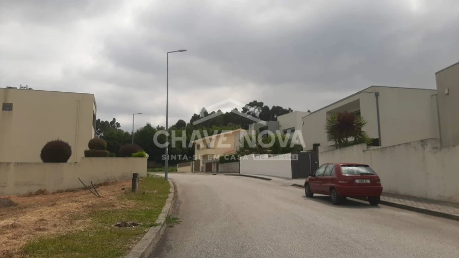 Terreno para Venda em Arcozelo Foto 5