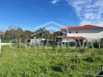 Terreno para Venda em Arcozelo