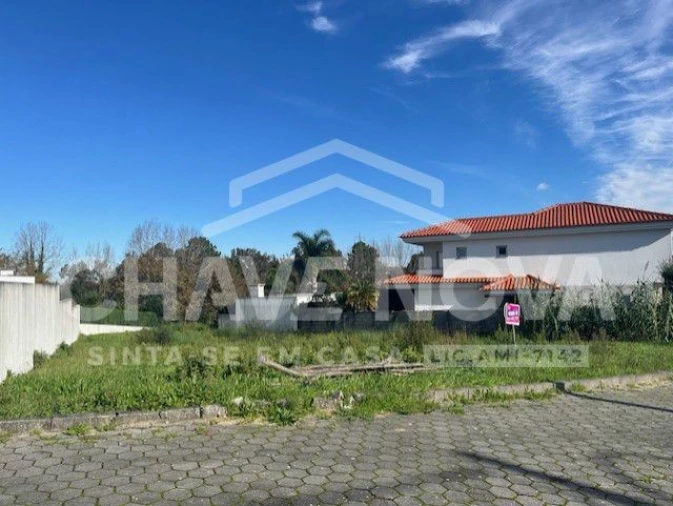 Terreno para Venda em Arcozelo Foto 6