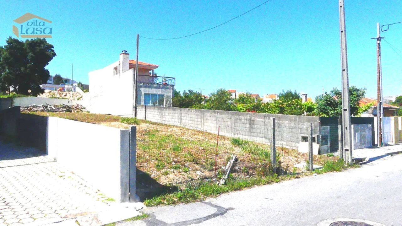 Terreno para Venda em Arcozelo Foto 6