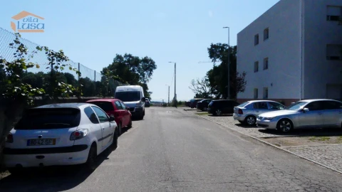 Terreno para Venda em Arcozelo