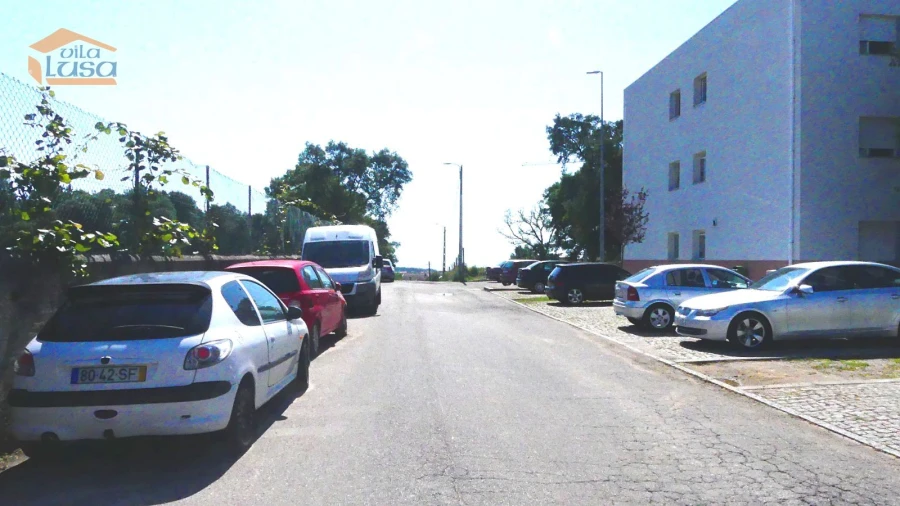 Terreno para Venda em Arcozelo Foto 7