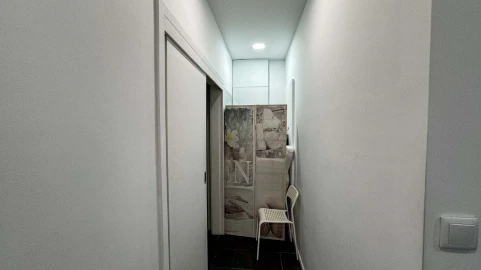 Loja para Arrendamento em Arcozelo