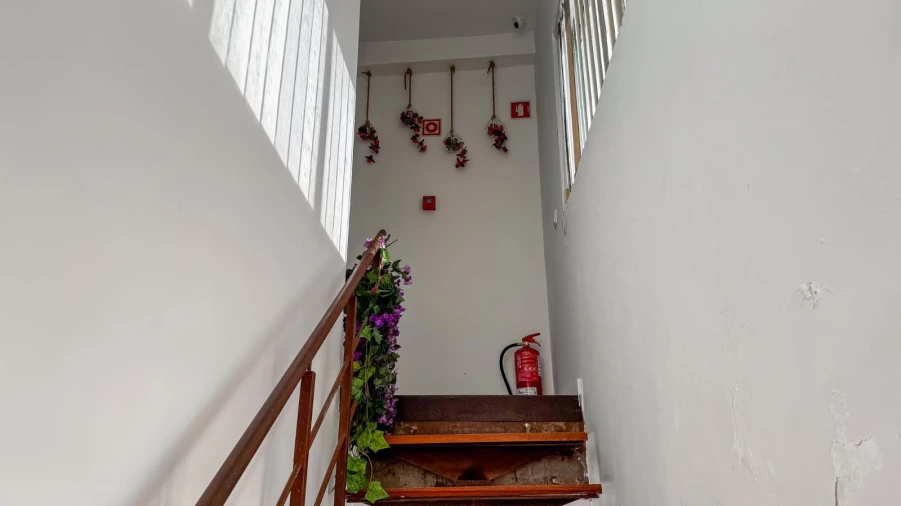 Loja para Arrendamento em Arcozelo Foto 11