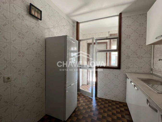 Apartamento T1 para Venda em Arcozelo Foto 9