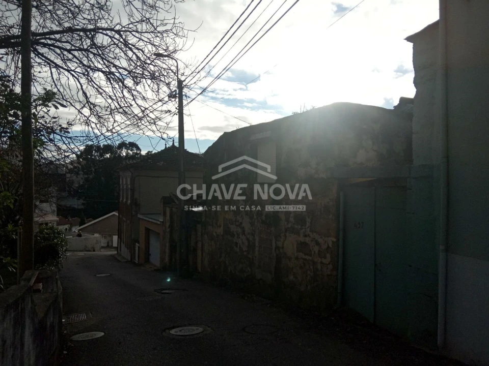 Terreno P/ Prédio para Venda em Arcozelo Foto 4