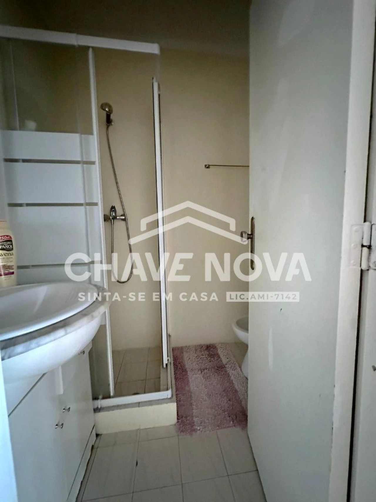 Apartamento T3 para Arrendamento em Arcozelo Foto 9