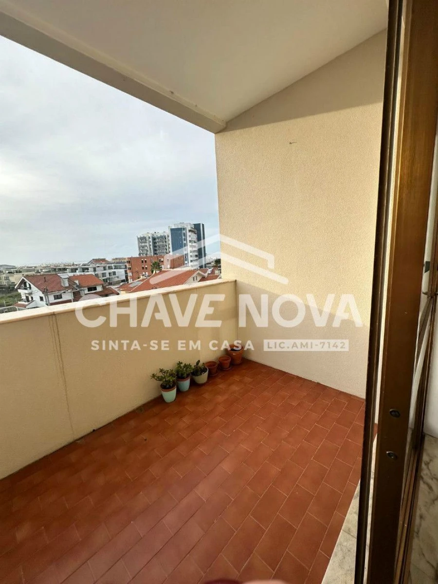 Apartamento T3 para Arrendamento em Arcozelo Foto 4