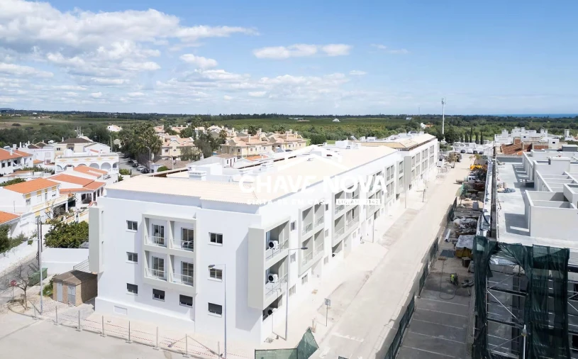 Apartamento T1 para Venda em Cachopo Foto 24