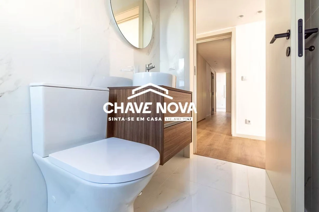 Apartamento T3 para Venda em Cachopo Foto 11