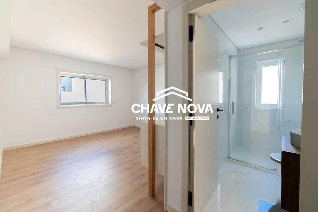 Apartamento T3 para Venda em Cachopo Foto 13