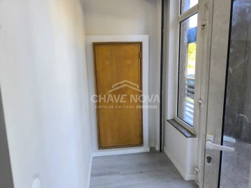 Apartamento T1 para Venda em Agualva e Mira-Sintra