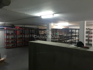 Loja para Venda em Custóias, Leça do Balio e Guifões