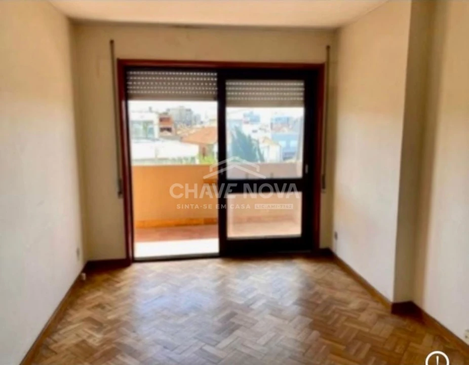 Apartamento T4 para Venda em Custóias, Leça do Balio e Guifões Foto 14