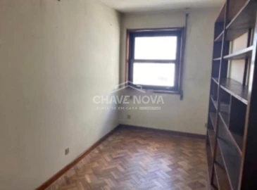 Apartamento T4 para Venda em Custóias, Leça do Balio e Guifões