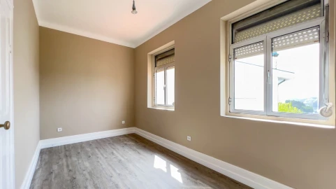 Apartamento T1 para Arrendamento em Gondomar (São Cosme), Valbom e Jovim