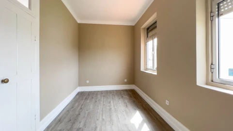 Apartamento T1 para Arrendamento em Gondomar (São Cosme), Valbom e Jovim