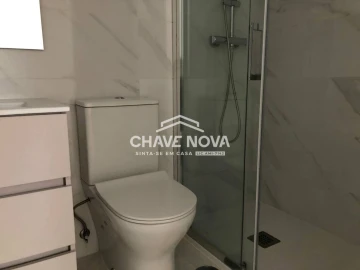 Apartamento T2 para Venda em Venteira