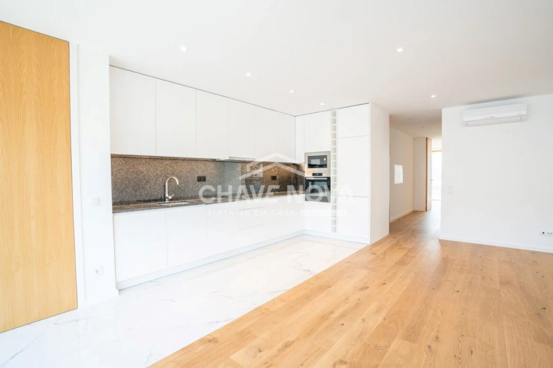 Apartamento T2 para Venda em Canidelo Foto 4