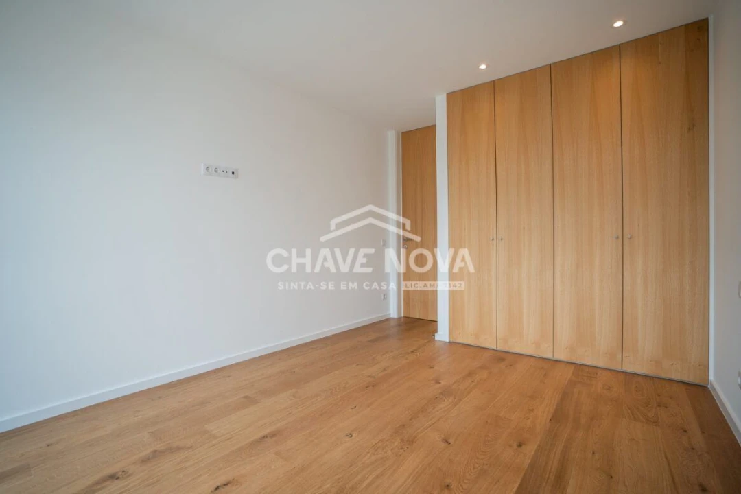 Apartamento T2 para Venda em Canidelo Foto 12