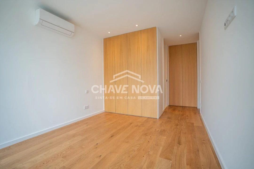 Apartamento T2 para Venda em Canidelo Foto 16