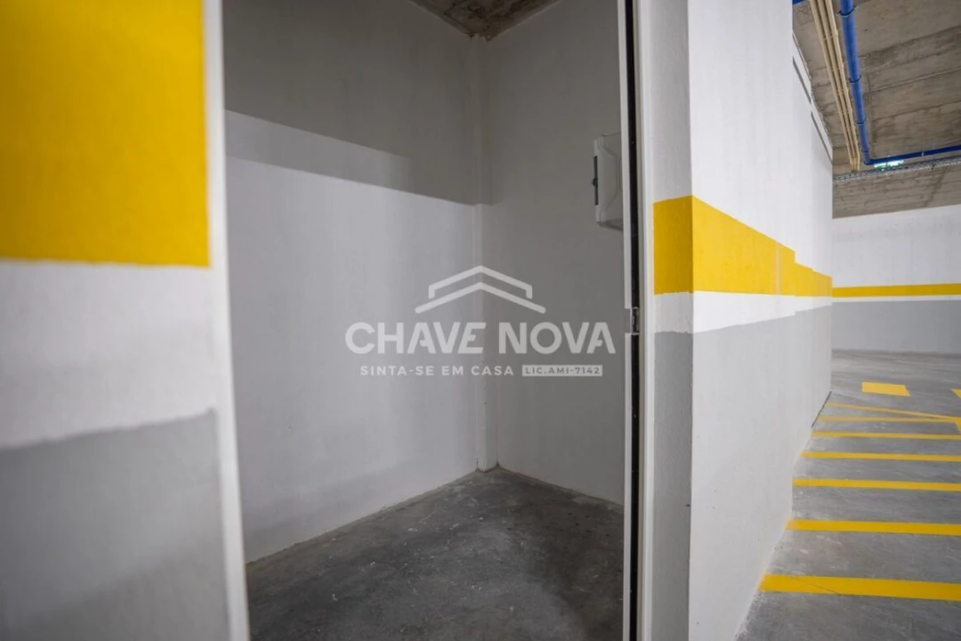 Apartamento T2 para Venda em Canidelo Foto 19