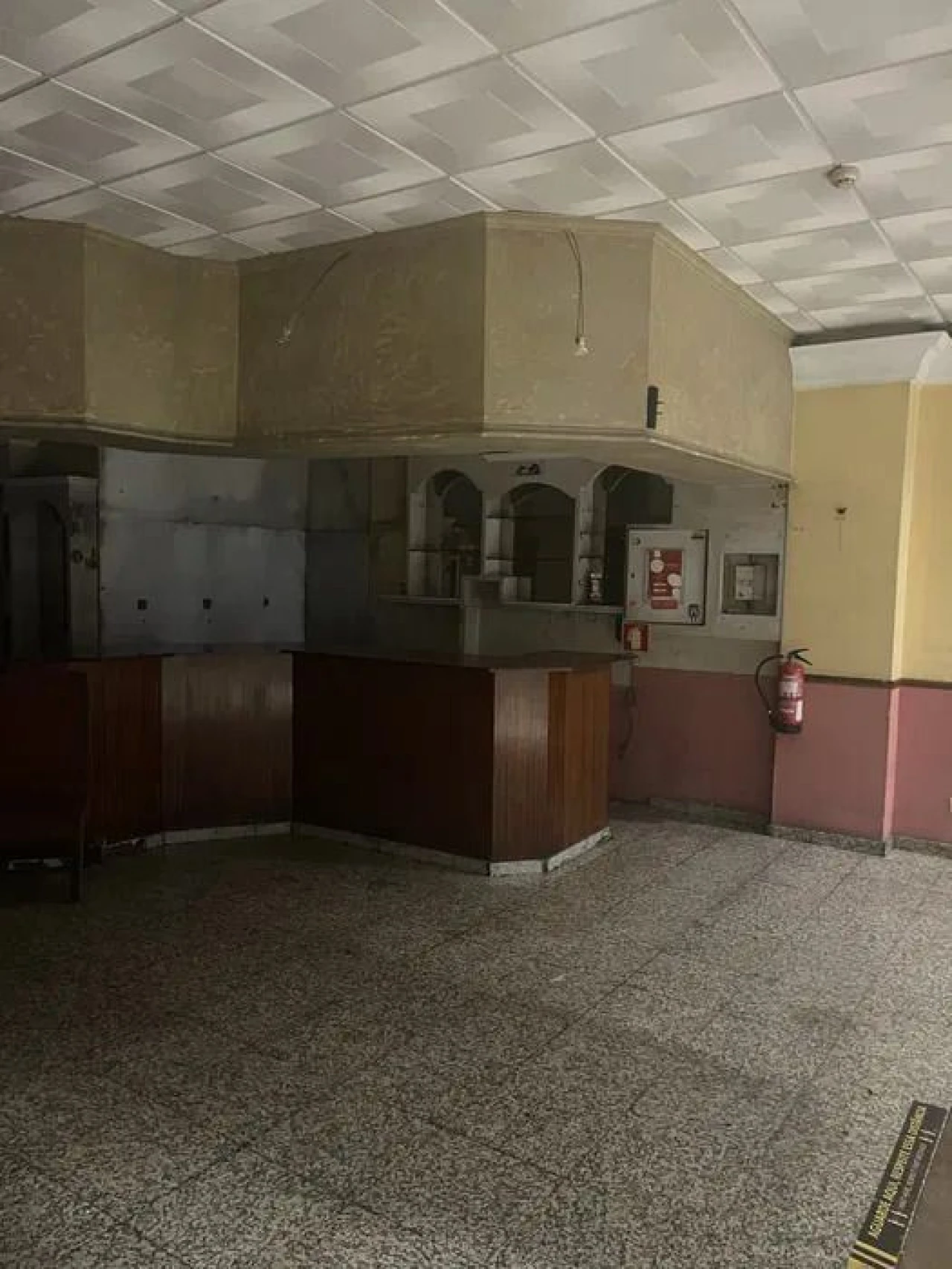 Loja para Venda em Lordelo do Ouro e Massarelos Foto 3
