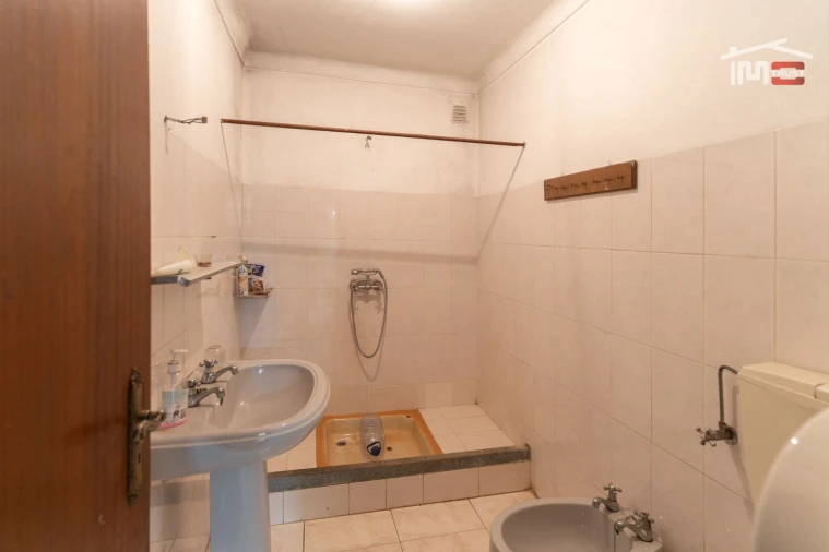 Negócio para Venda em Seiça Foto 17