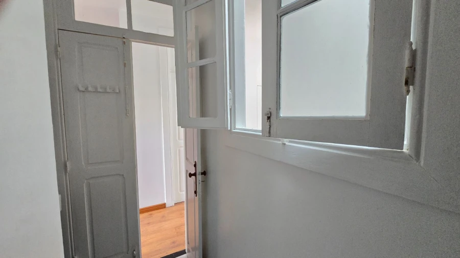 Apartamento T2 para Arrendamento em Bonfim Foto 6