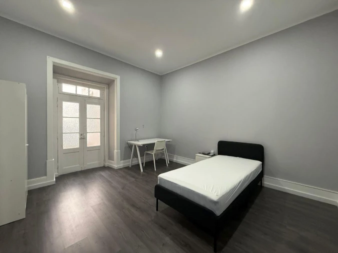 Apartamento T7 para Venda em Sé Nova, Santa Cruz, Almedina e São Bartolomeu Foto 7