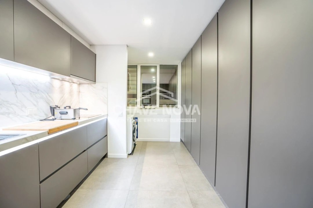 Apartamento T3 para Venda em São João da Madeira Foto 10