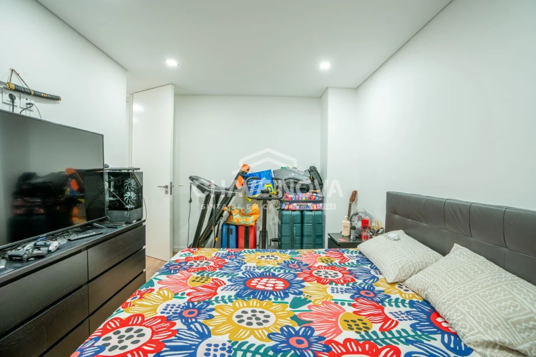 Apartamento T3 para Venda em São João da Madeira Foto 21