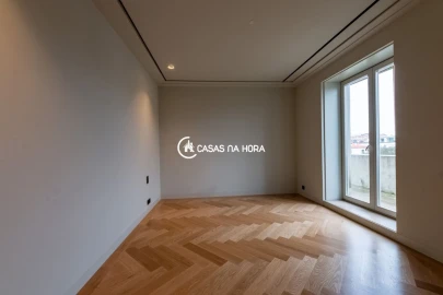 Apartamento T3 para Venda em Aldoar, Foz do Douro e Nevogilde