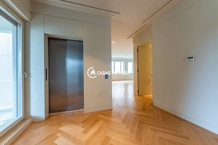Apartamento T3 para Venda em Aldoar, Foz do Douro e Nevogilde Foto 11