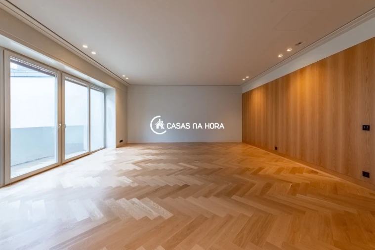 Apartamento T3 para Venda em Aldoar, Foz do Douro e Nevogilde Foto 18