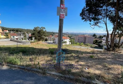 Terreno P/ Prédio para Venda em Fânzeres e São Pedro da Cova