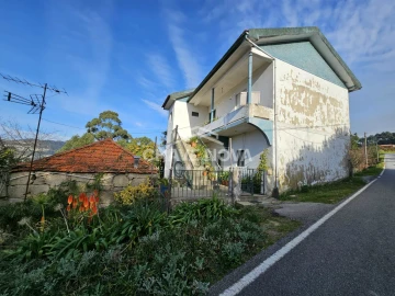 Moradia T2 para Venda em Espadanedo