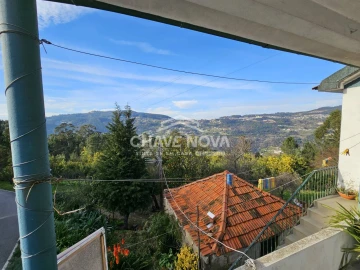 Moradia T2 para Venda em Espadanedo