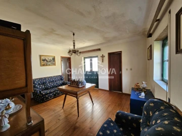 Moradia T2 para Venda em Espadanedo