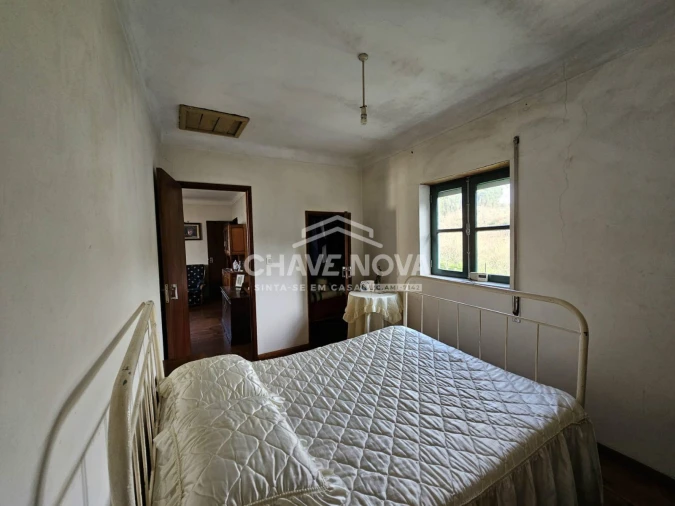 Moradia T2 para Venda em Espadanedo Foto 17