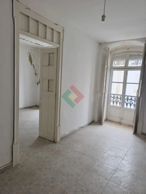 Moradia T3 para Venda em Caia, São Pedro e Alcáçova