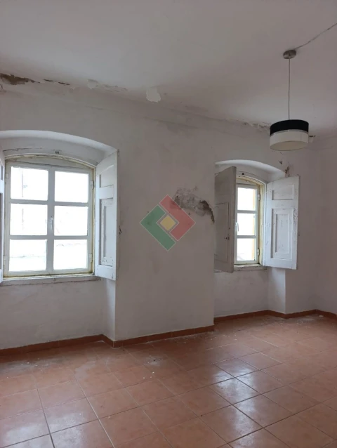 Moradia T3 para Venda em Caia, São Pedro e Alcáçova