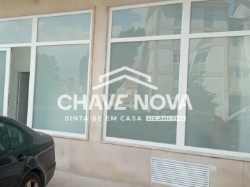 Loja para Venda em Laranjeiro e Feijó