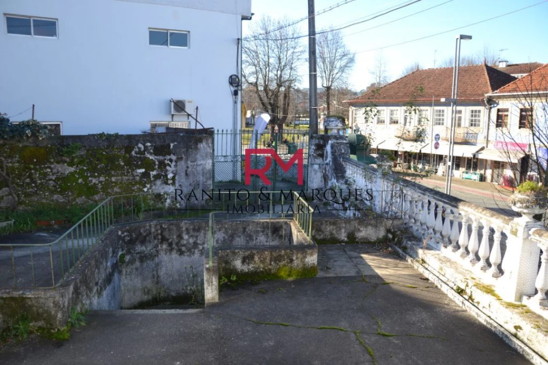 Moradia T6 para Venda em Paredes Foto 5