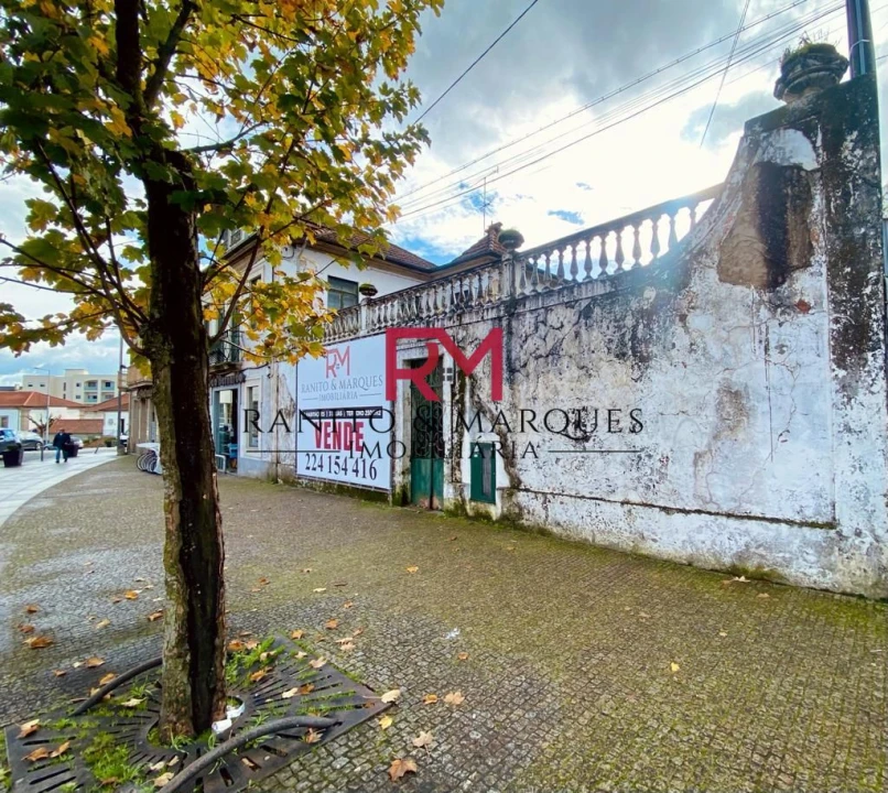 Moradia T6 para Venda em Paredes Foto 23