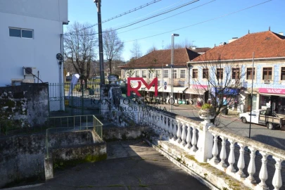 Moradia T6 para Venda em Paredes