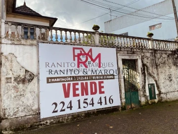 Moradia T6 para Venda em Paredes