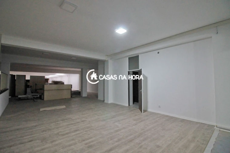 Loja para Venda em Paranhos Foto 11