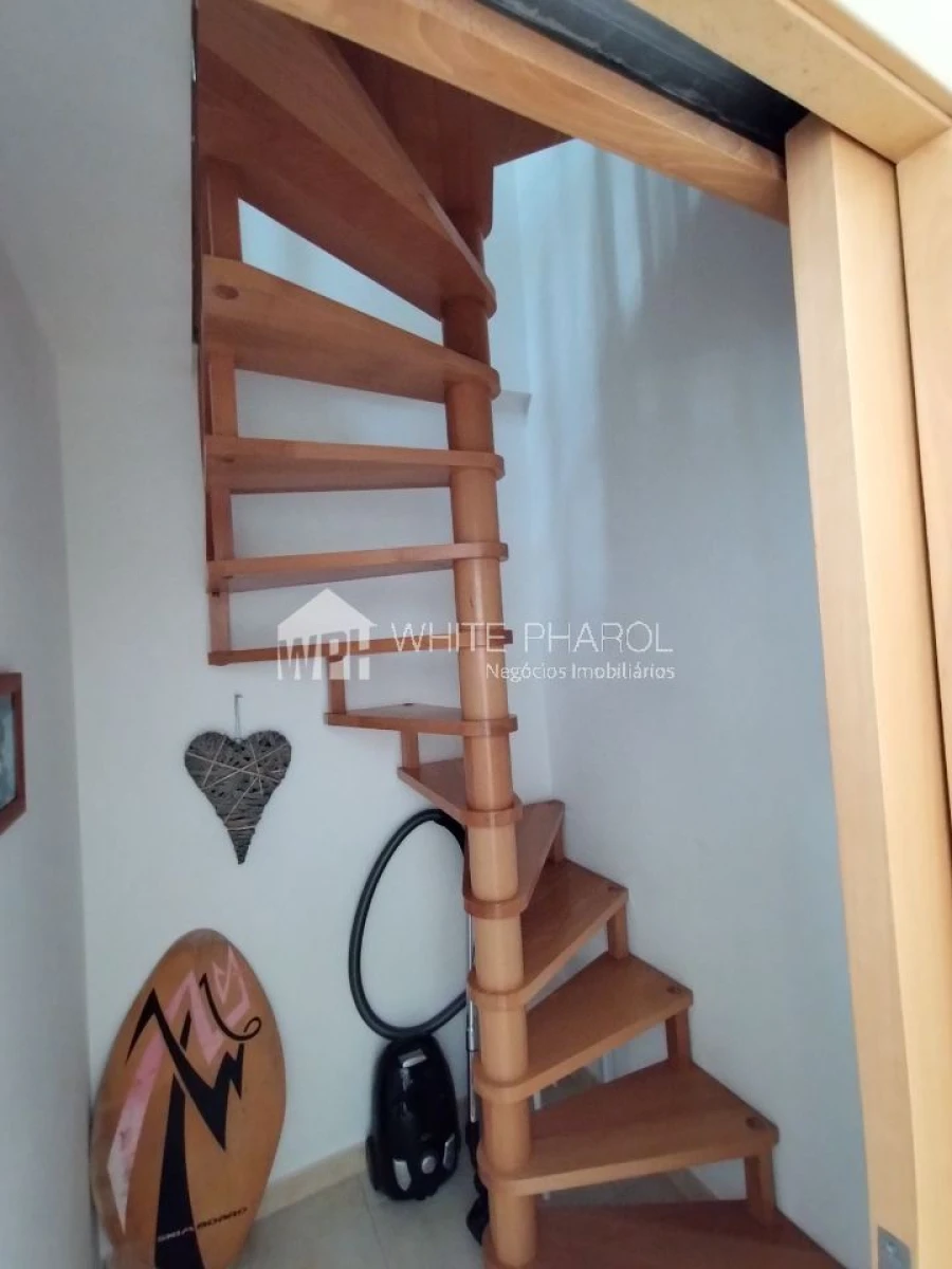 Apartamento T2 para Venda em Sesimbra (Santiago) Foto 19