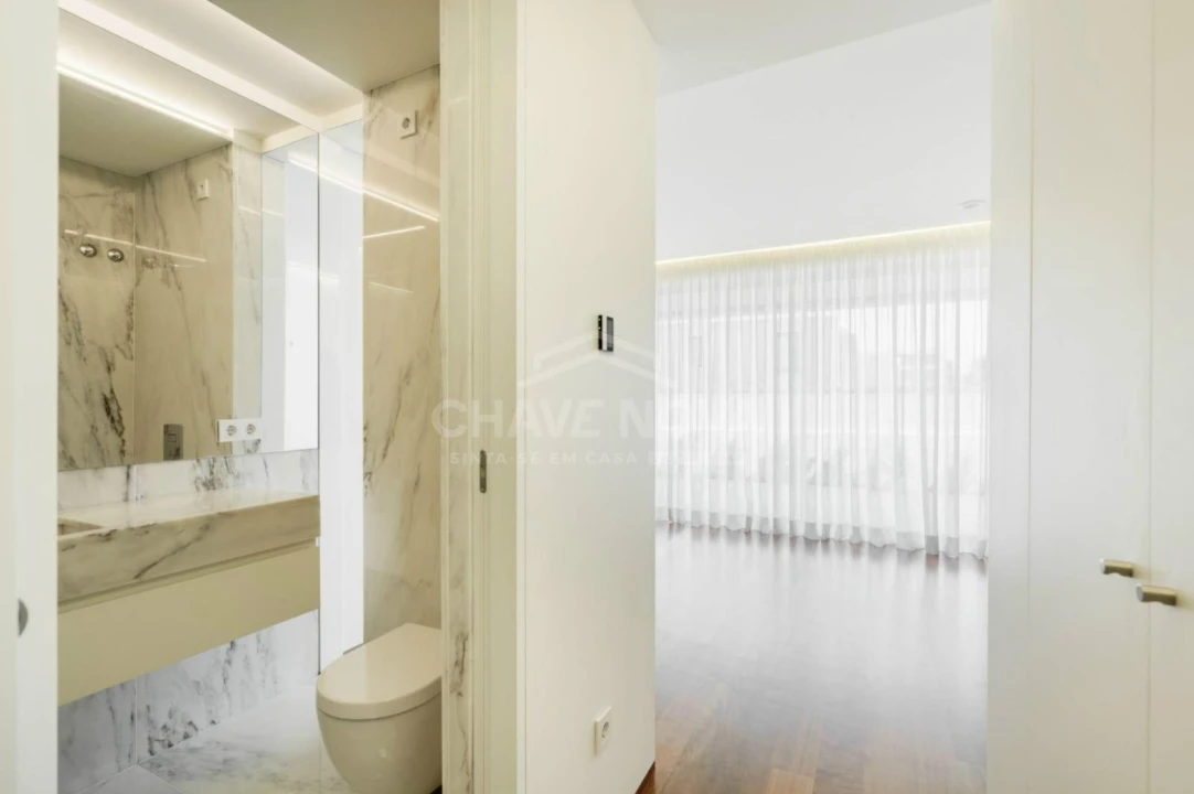 Apartamento T3 para Arrendamento em Canidelo Foto 23